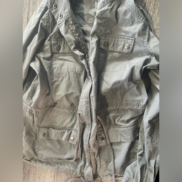 Life in Progress Utility Jacket Size Small - Picture 3 of 5